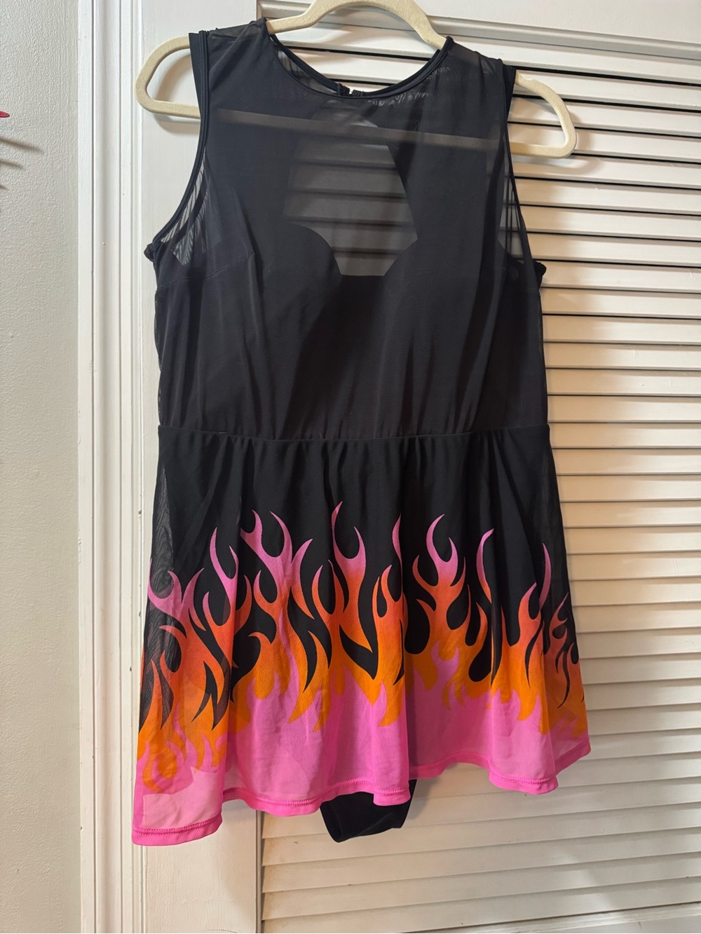 Black swimsuit Dress with Pink & Orange Flame Print Torrd size 1 D/DD